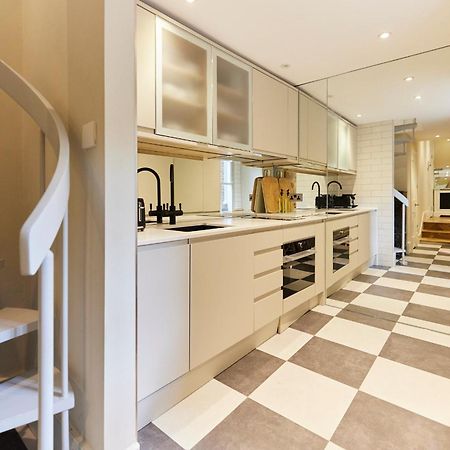 The Designers Suite Kensington - Stylish 1Bdr Flat Londra Exterior foto